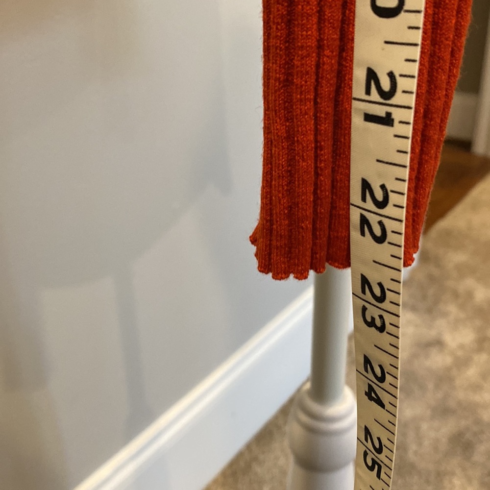 ALC Lightweight Merino Wool Sweater - Picture 9 of 9